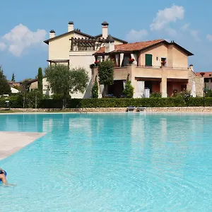 Garda Village Feriested Peschiera del Garda